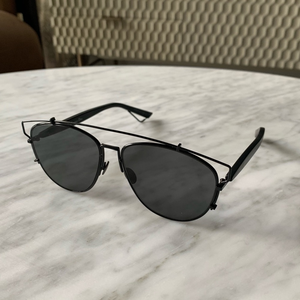 Christian Dior Technologic Sunglasses - Black
